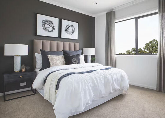 China Prefab Steel Framepanelized Home Kits 40Ft Sandwich Panel Waterproof Luxury Villas