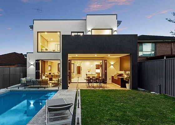 주문 제작된 규모와 EPS / 암면 / PU 샌드위치 패널 지붕과 2채 침실용 조립식 집